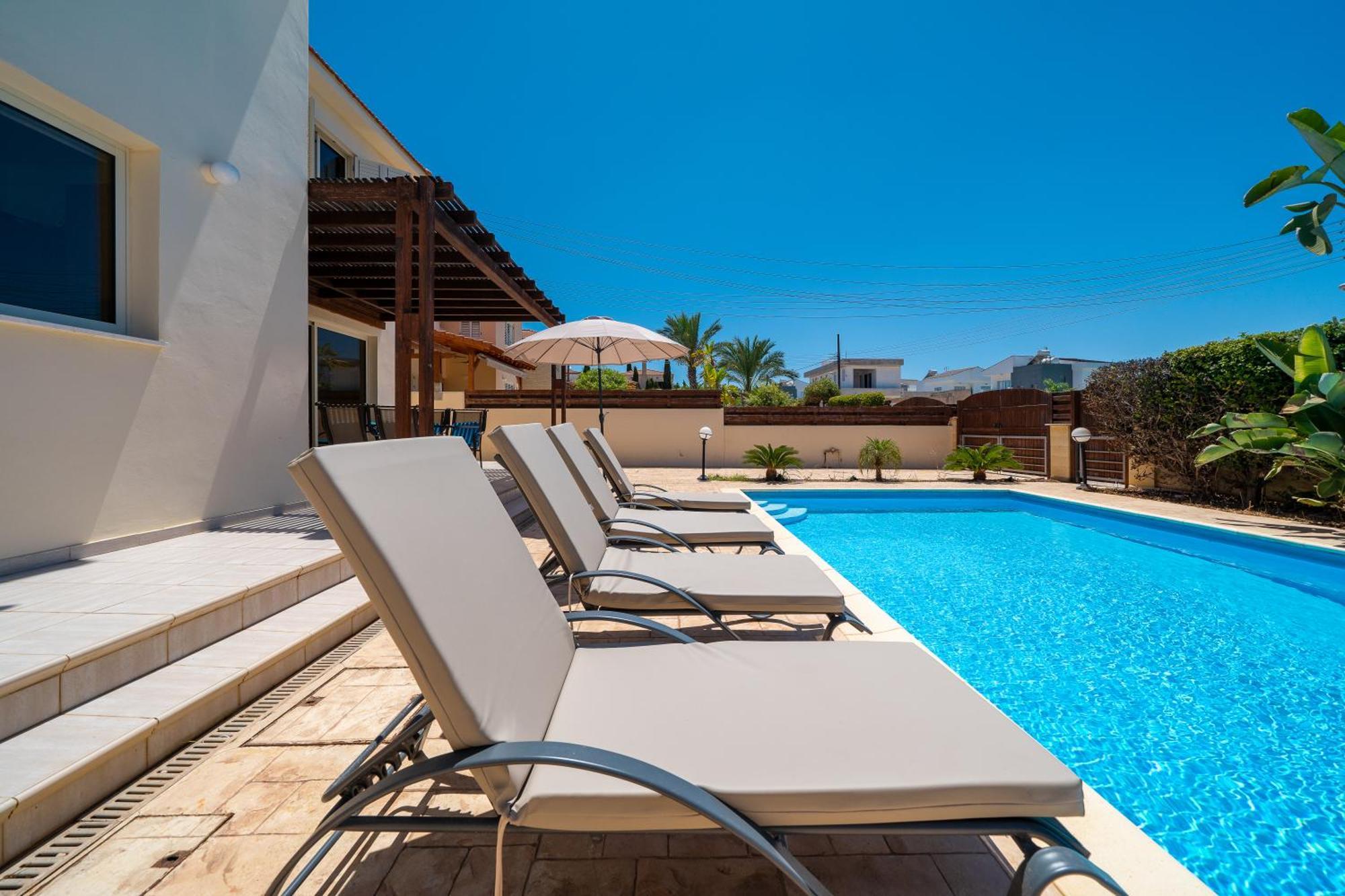 Atlantica 4 Bedroom Villa Near The Beach Протарас Экстерьер фото